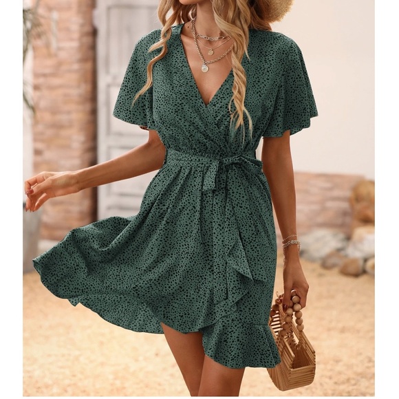 Leopard Print Butterfly Sleeve Belted Mini Dress - Picture 5 of 8